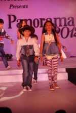 at Goradia fashion show in Mumbai on 4th May 2012JPG (325).JPG